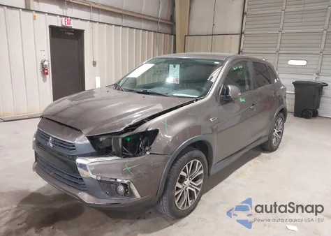 2017 Mitsubishi Outlander Sport 2.0 Es/2.0 Le z USA, uszkodzony, nr VIN JA4AP3AU8HZ014930